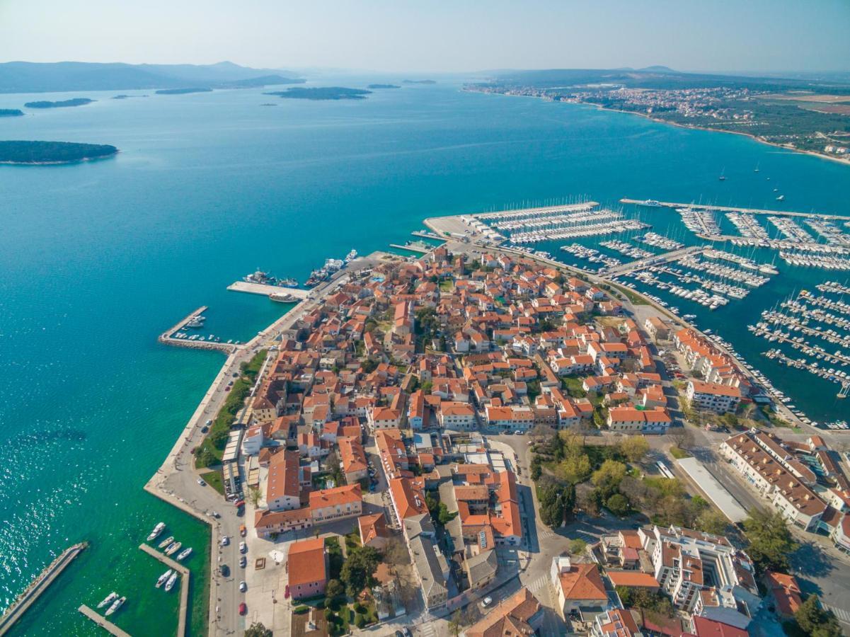 House With Pool Ledenko Apartment Biograd Na Moru Bagian luar foto