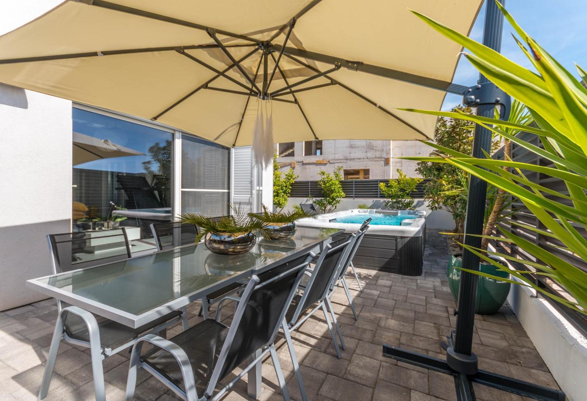 House With Pool Ledenko Apartment Biograd Na Moru Bagian luar foto